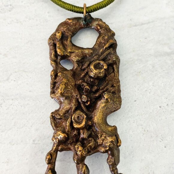 Vintage Massive Size Modernist Brutalist Bronze Copper Brass Pendant Necklace - Picture 5 of 7